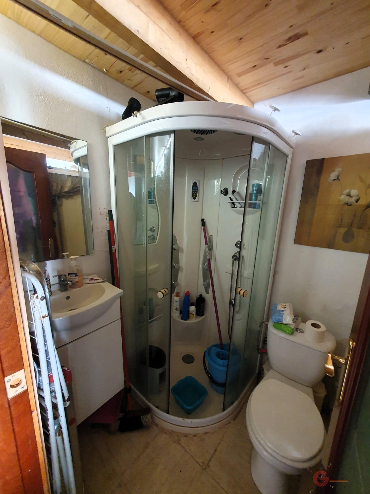 For sale of house in Torrenueva