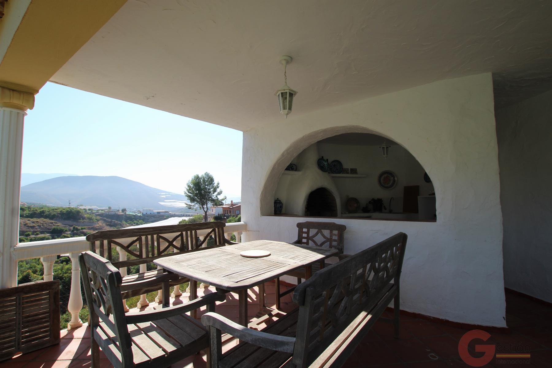 Venta de finca rústica en Molvízar