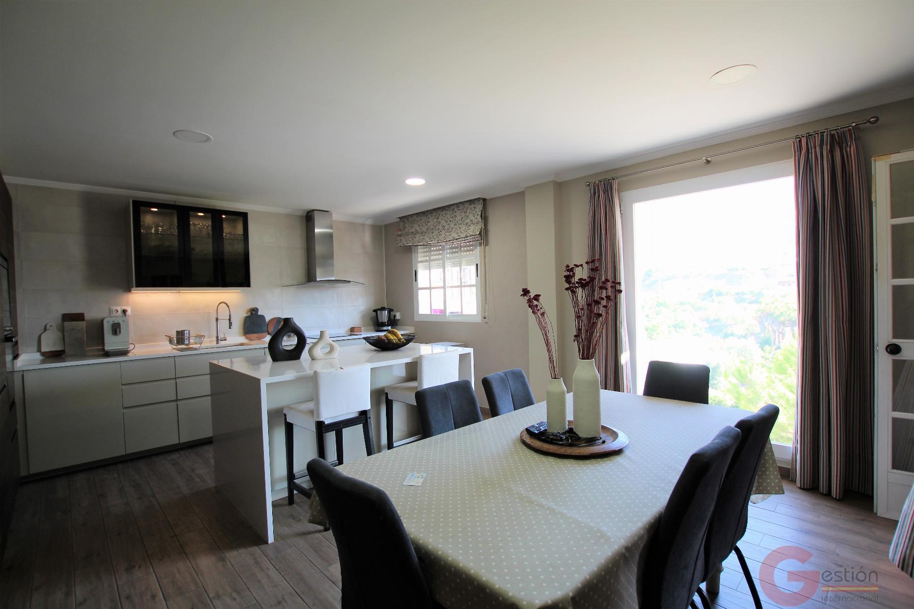 Venta de finca rústica en Molvízar