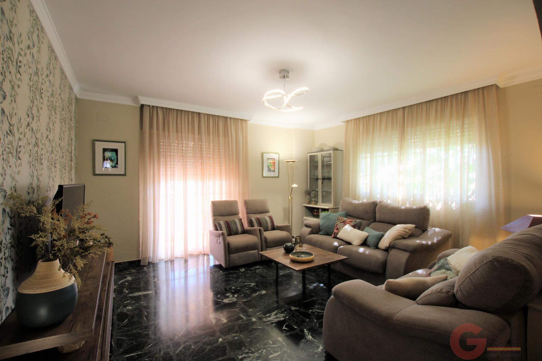 Venta de finca rústica en Molvízar