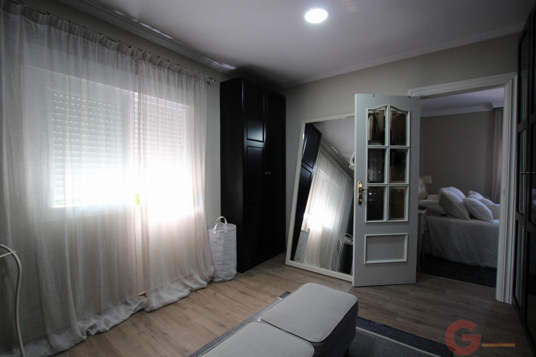 Venta de finca rústica en Molvízar