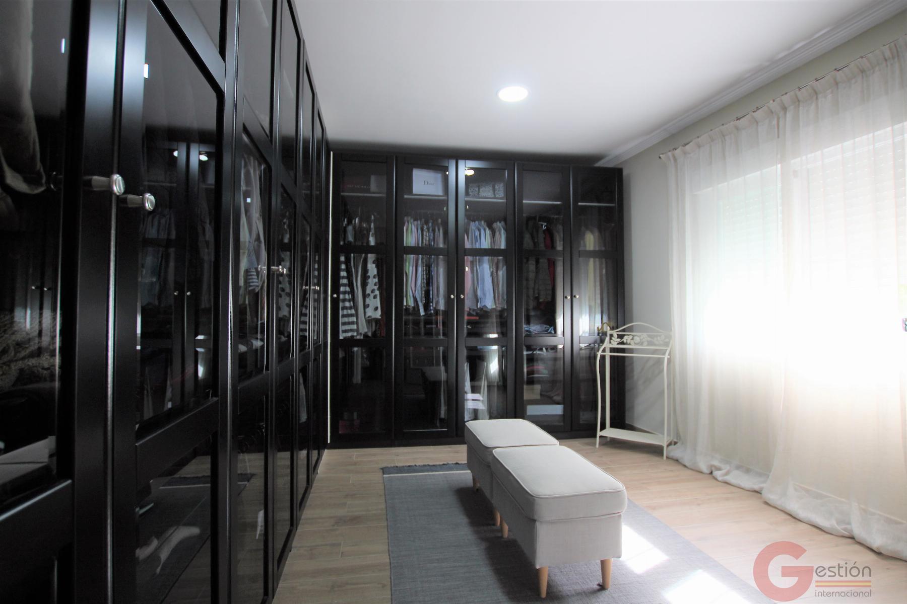 Venta de finca rústica en Molvízar