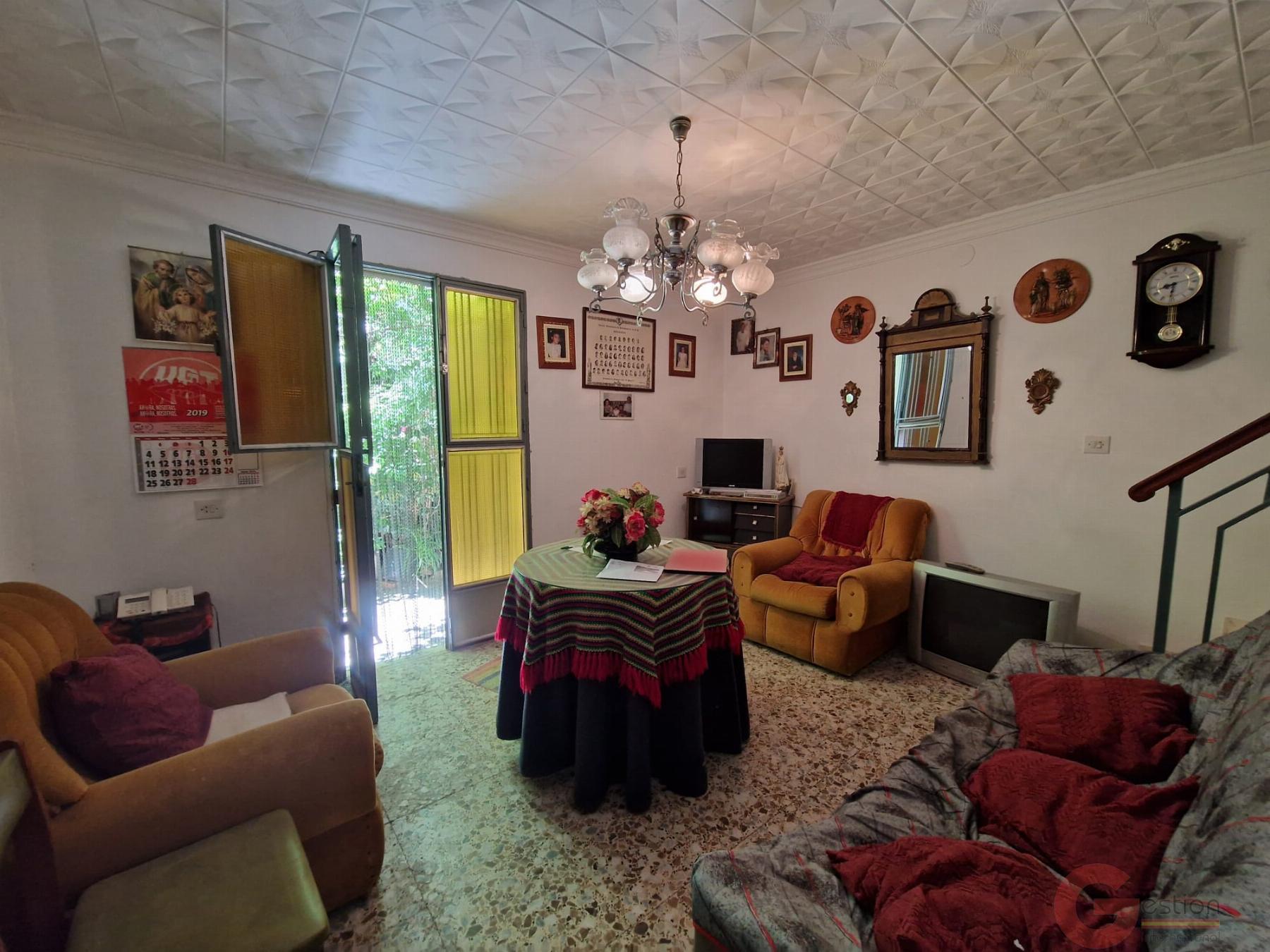 For sale of house in Molvízar