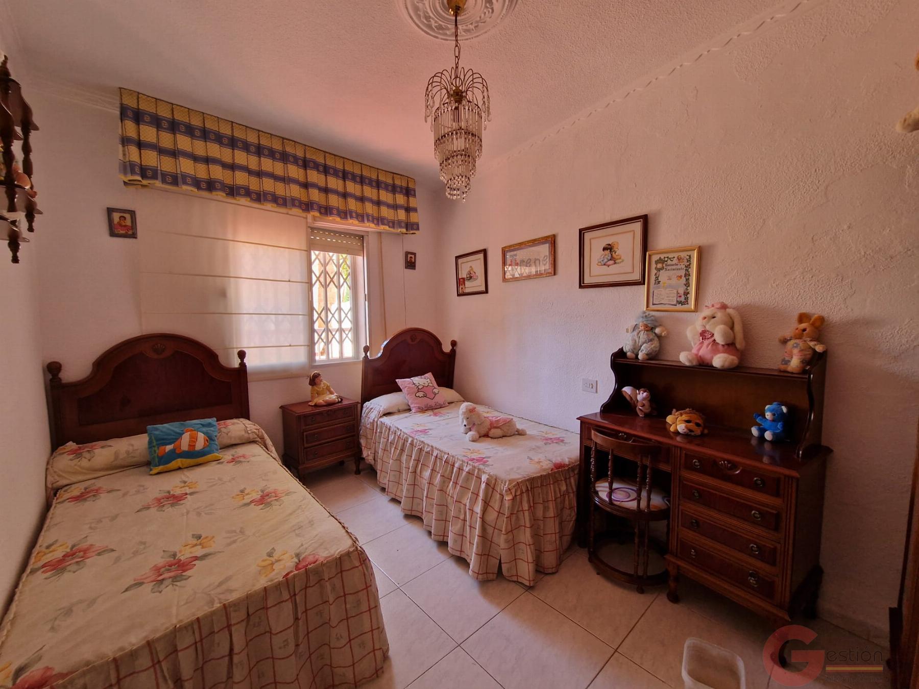 For sale of house in Molvízar