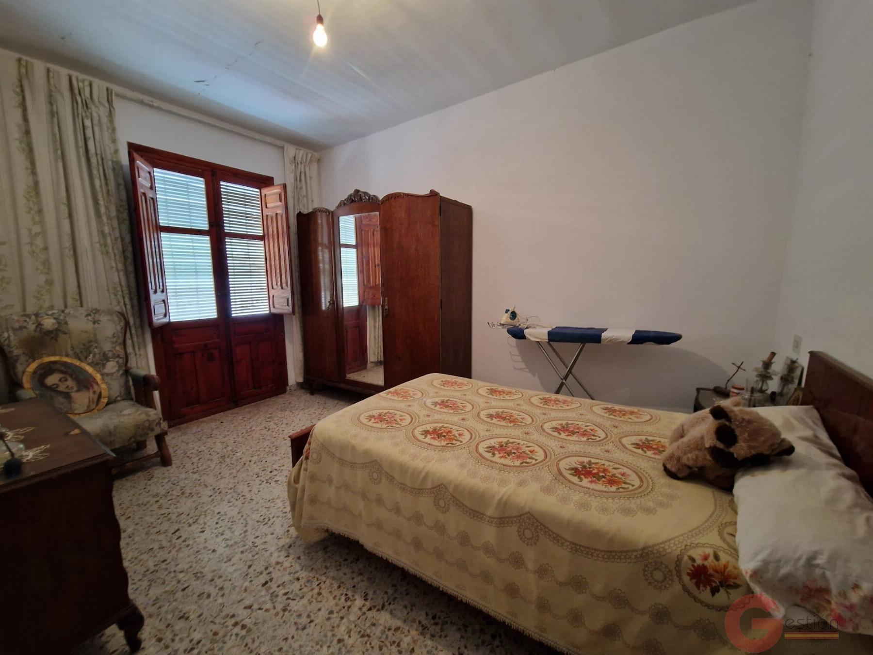 For sale of house in Molvízar