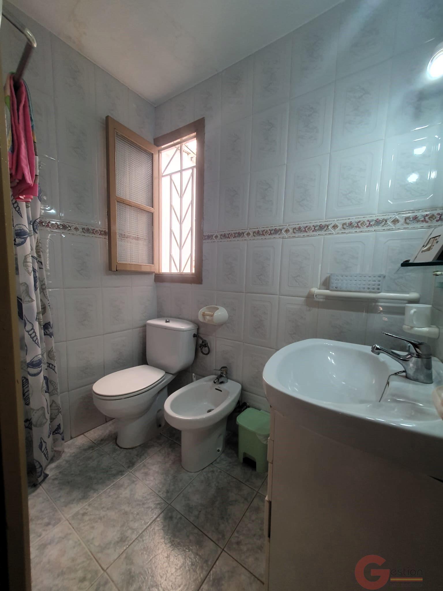 For sale of flat in Lanjarón