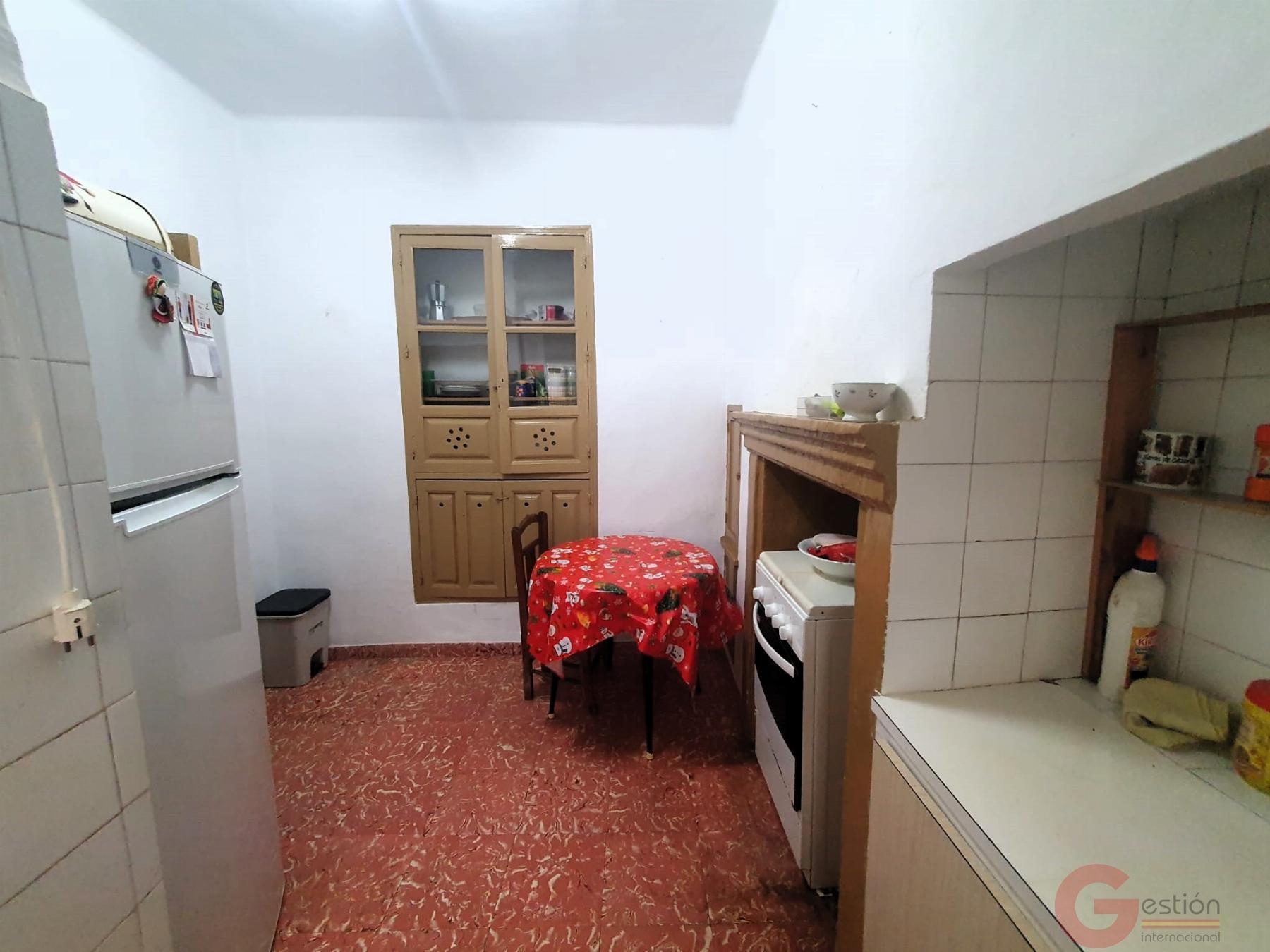 For sale of flat in Lanjarón