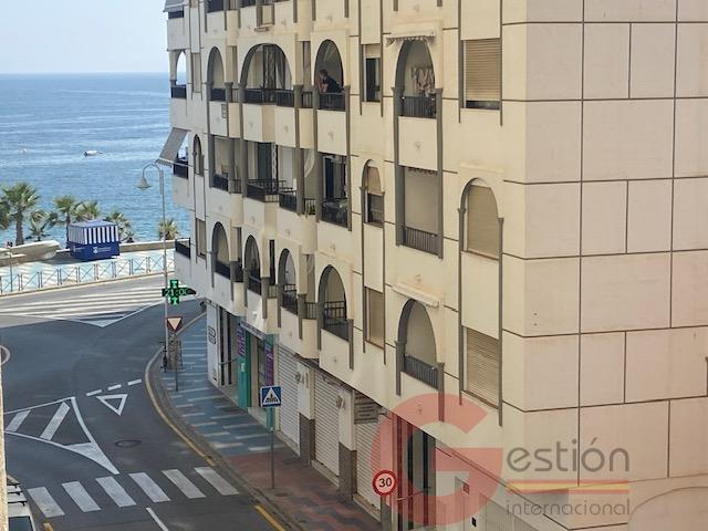 For sale of apartment in Almuñécar