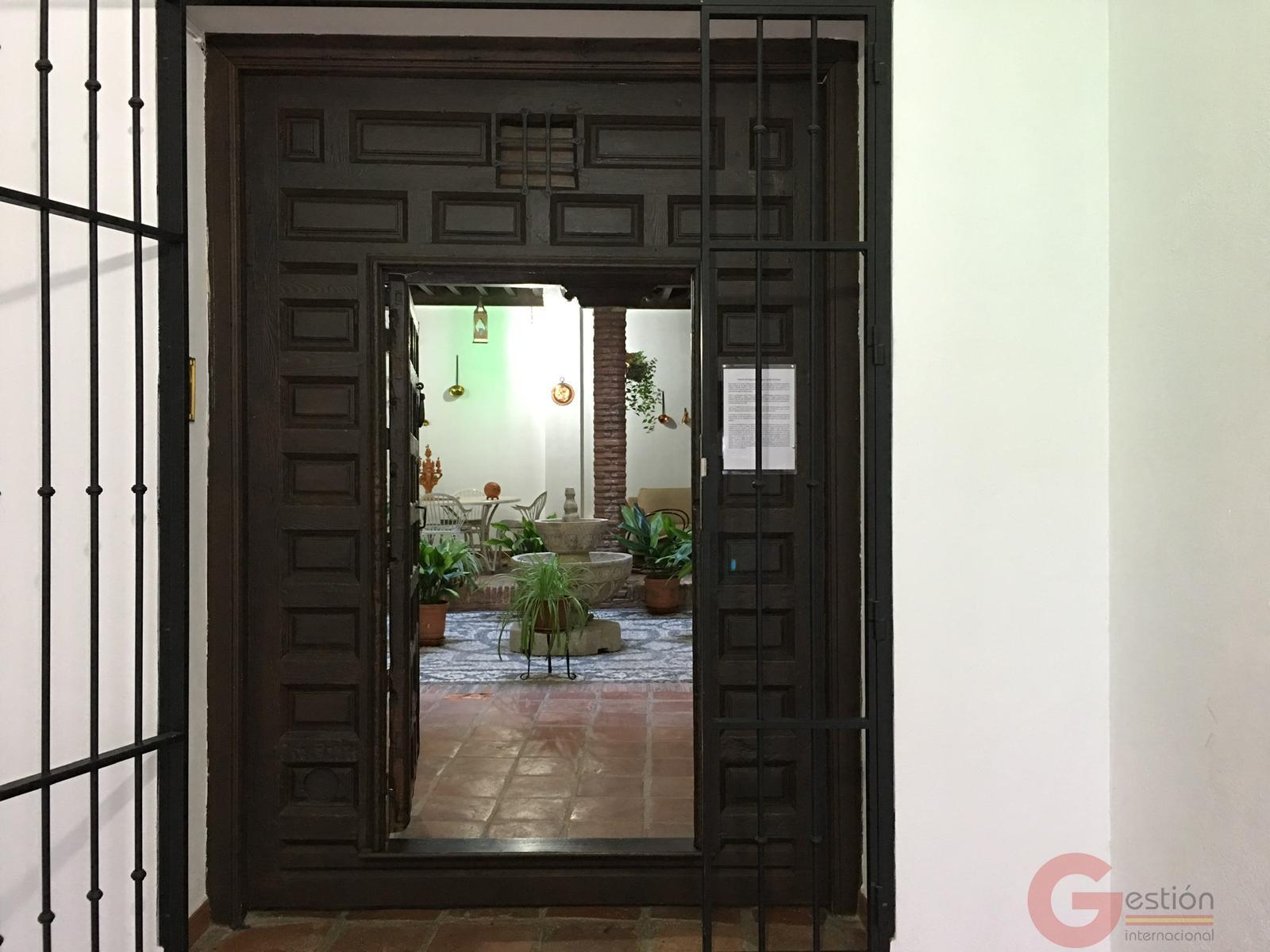 For sale of building in Guadix