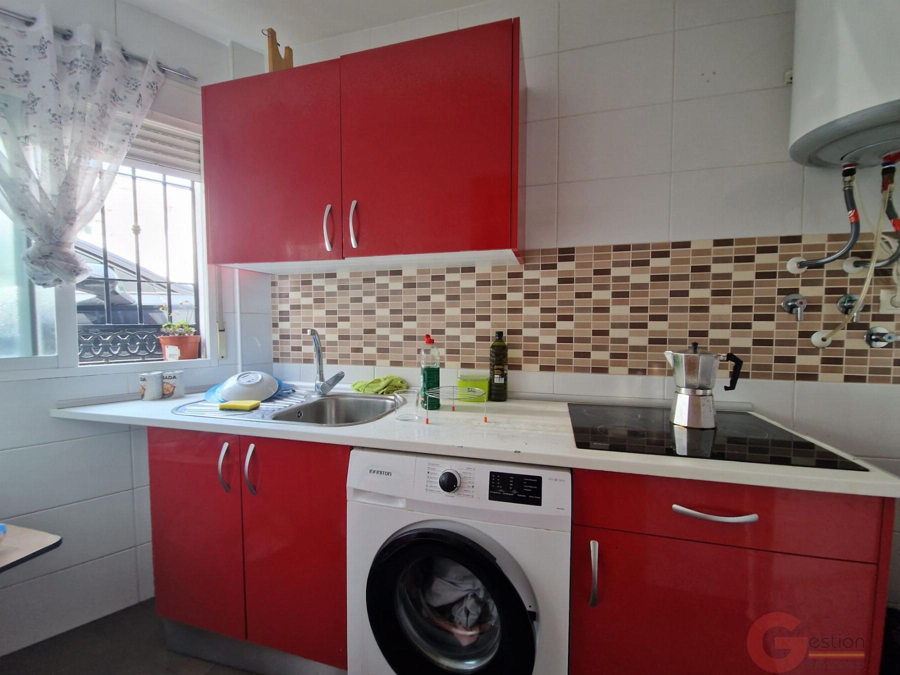 For sale of flat in Salobreña