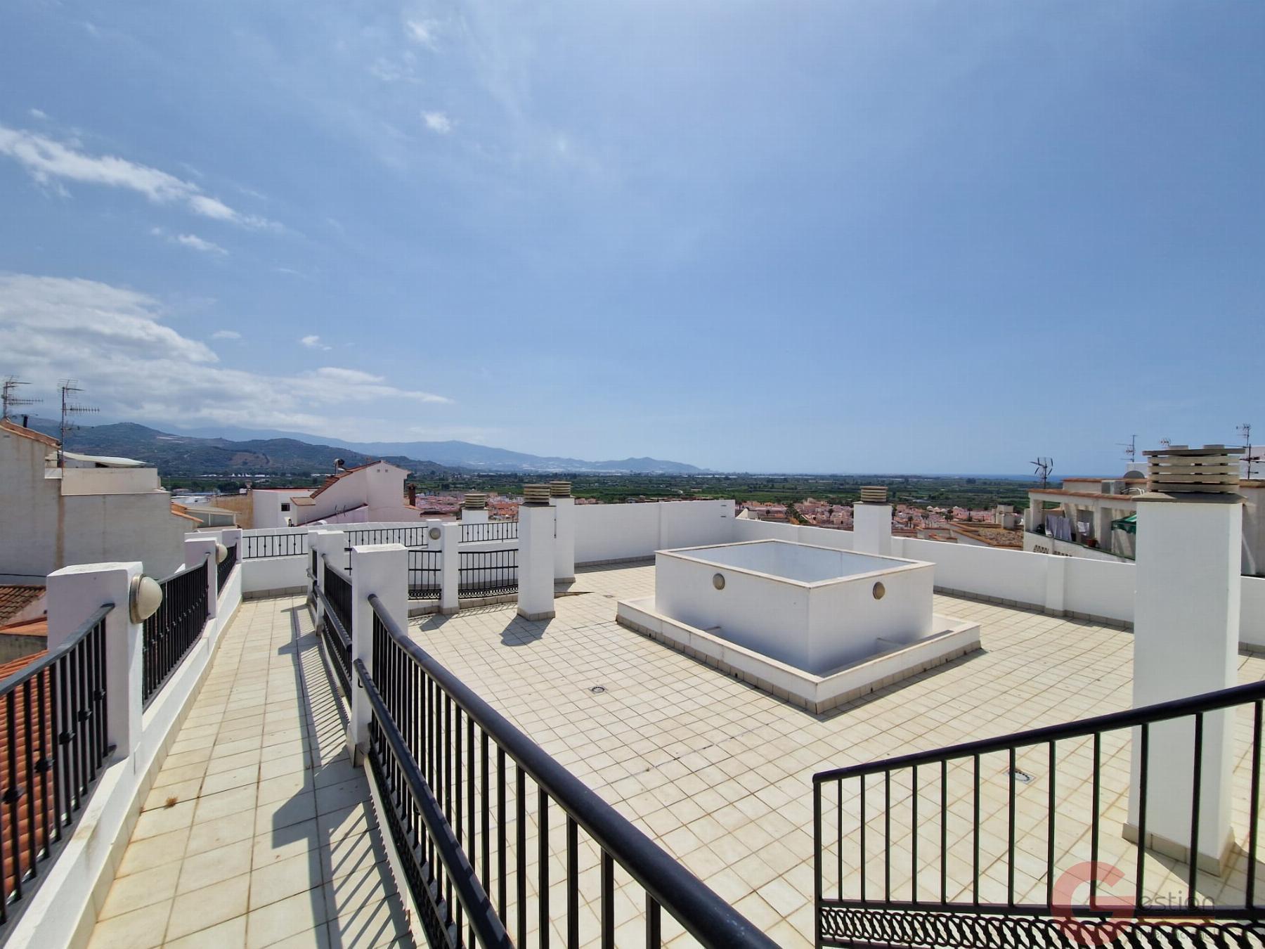 For sale of flat in Salobreña