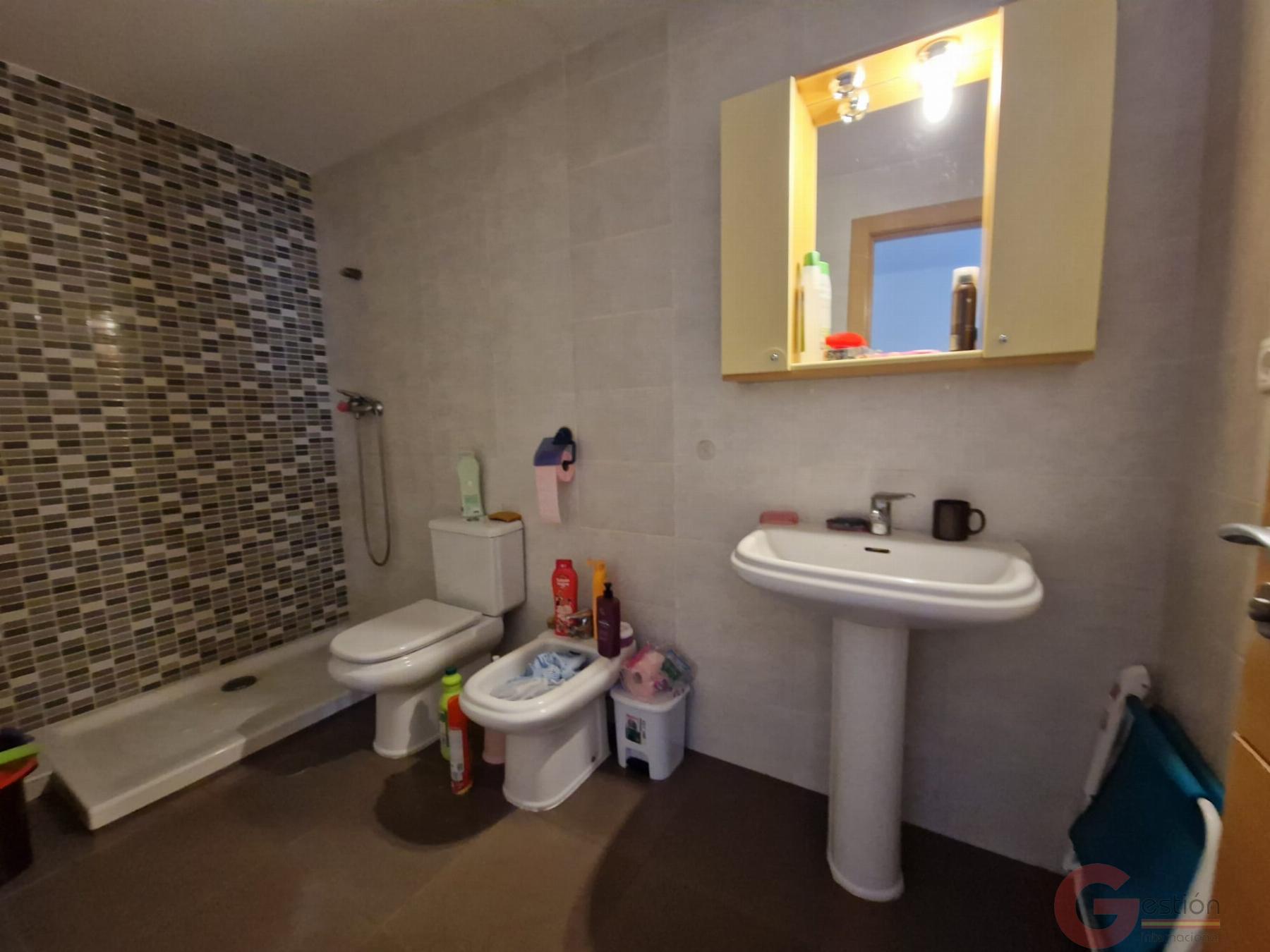 For sale of flat in Salobreña