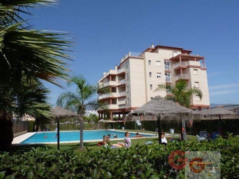 For sale of apartment in Salobreña