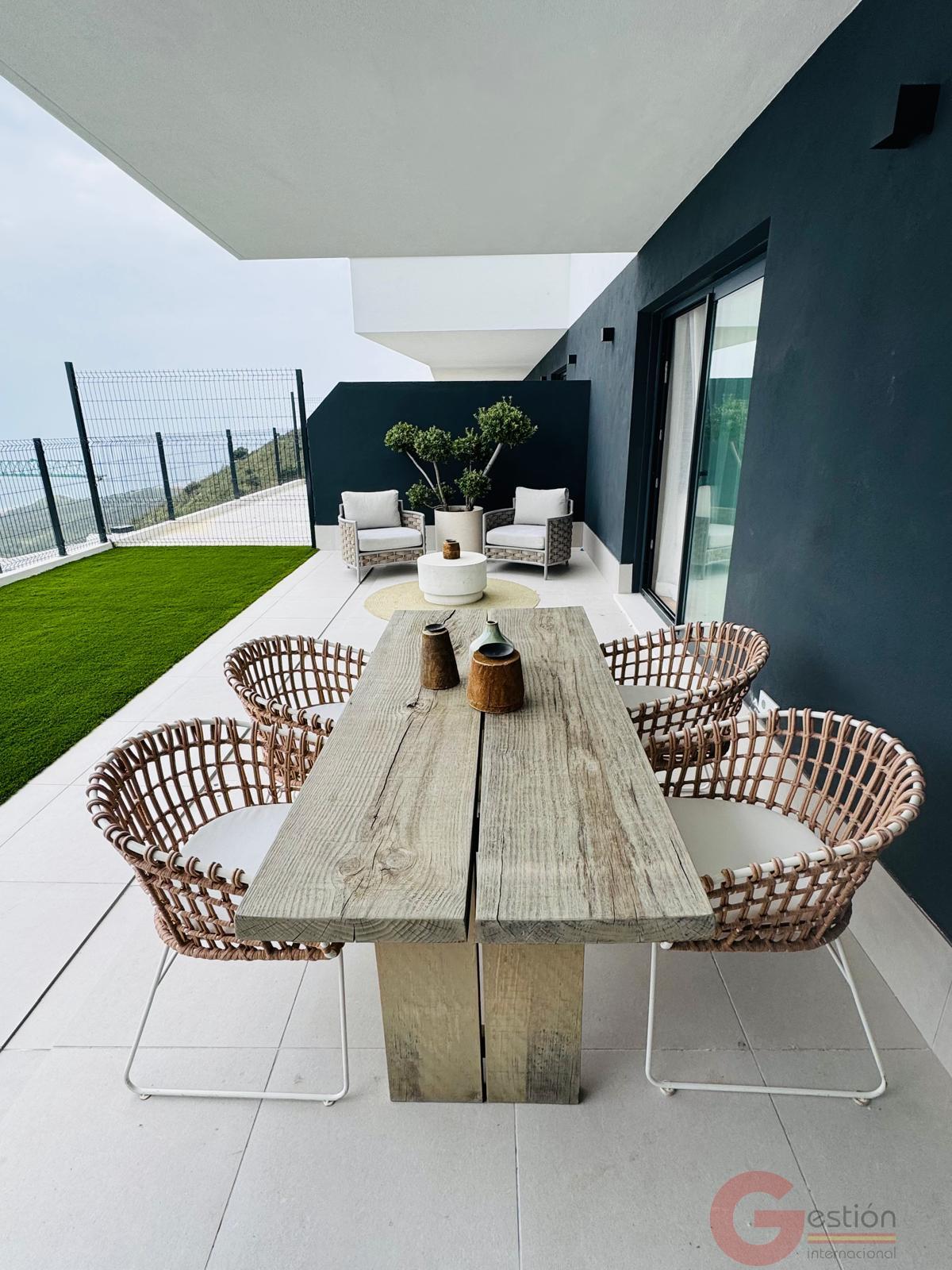 For sale of apartment in Rincón de la Victoria