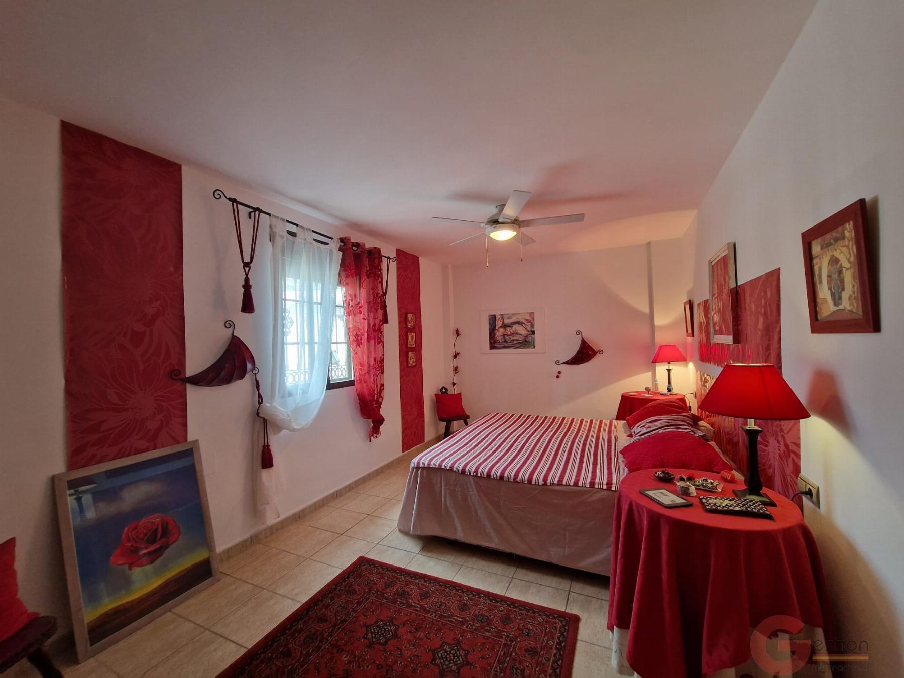 Venta de finca rústica en Molvízar