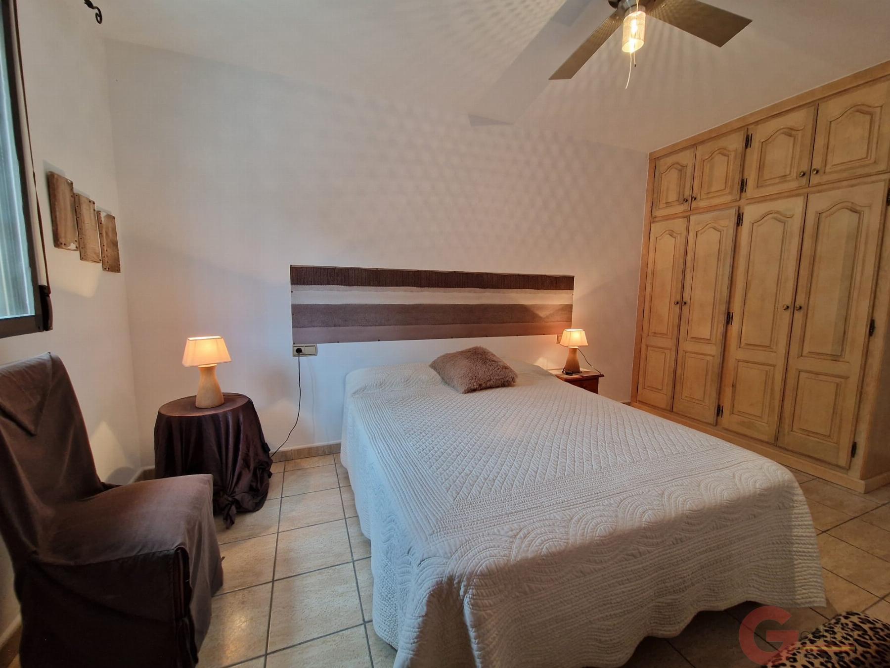 Venta de finca rústica en Molvízar