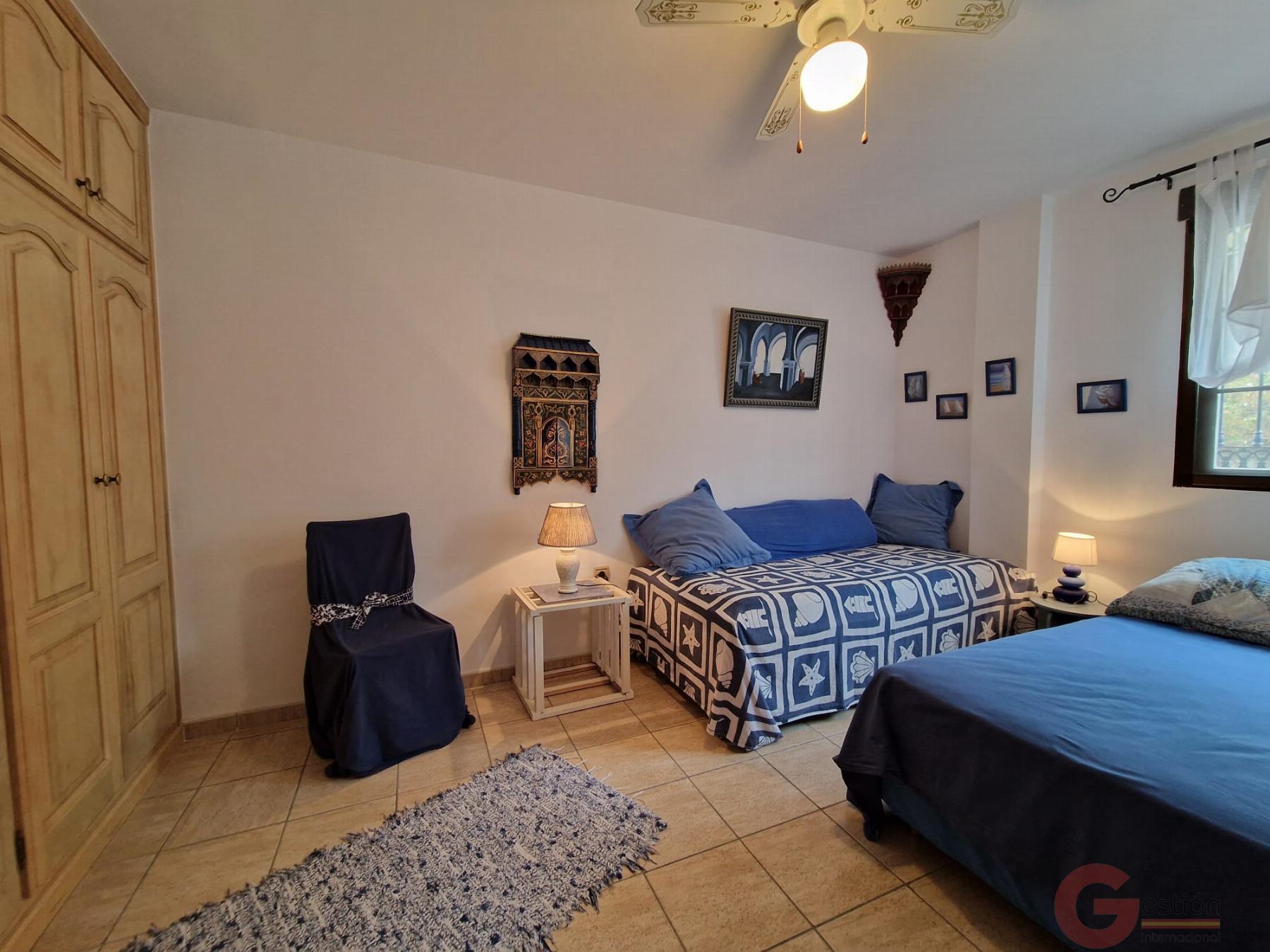 Venta de finca rústica en Molvízar