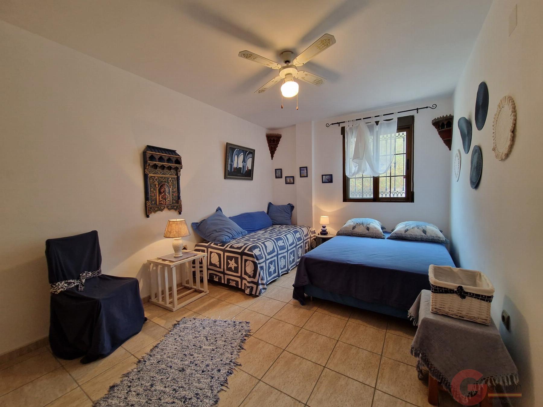 Venta de finca rústica en Molvízar