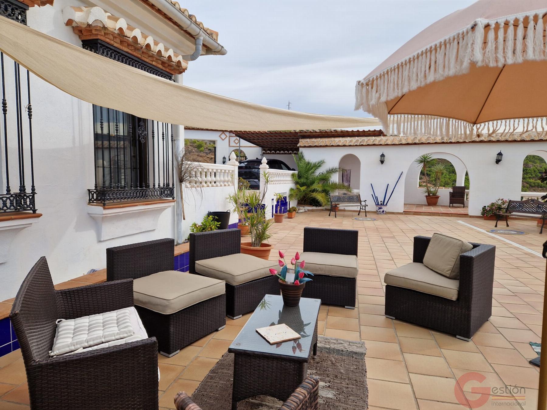 Venta de finca rústica en Molvízar