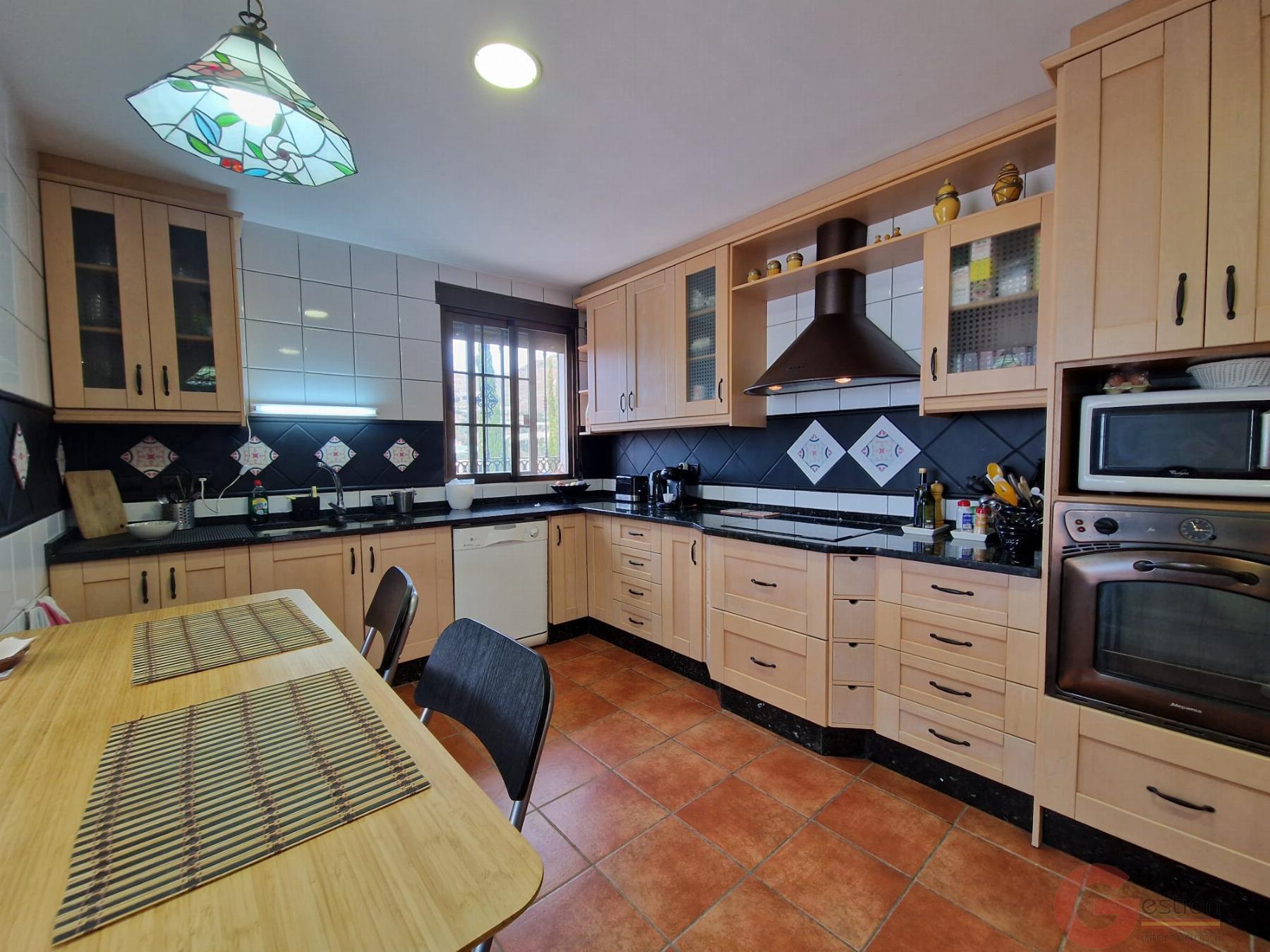 Venta de finca rústica en Molvízar