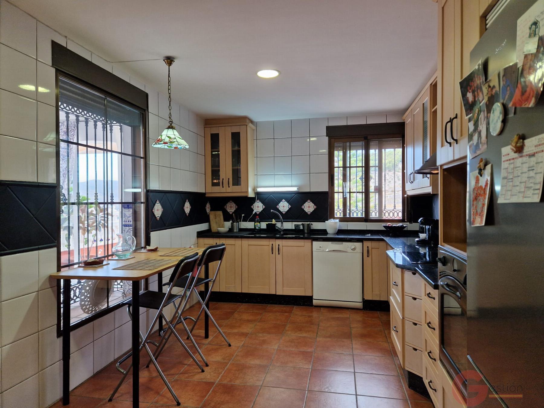 Venta de finca rústica en Molvízar