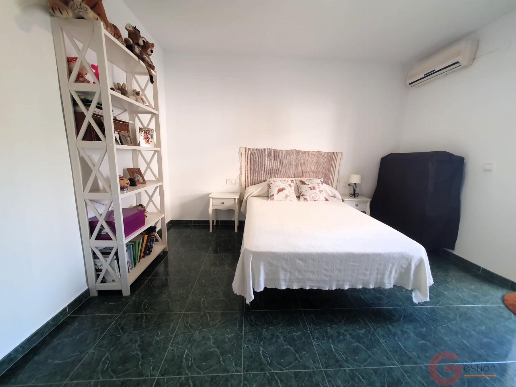 Venta de casa en Vélez de Benaudalla Venta de casa en Vélez de Benaudalla