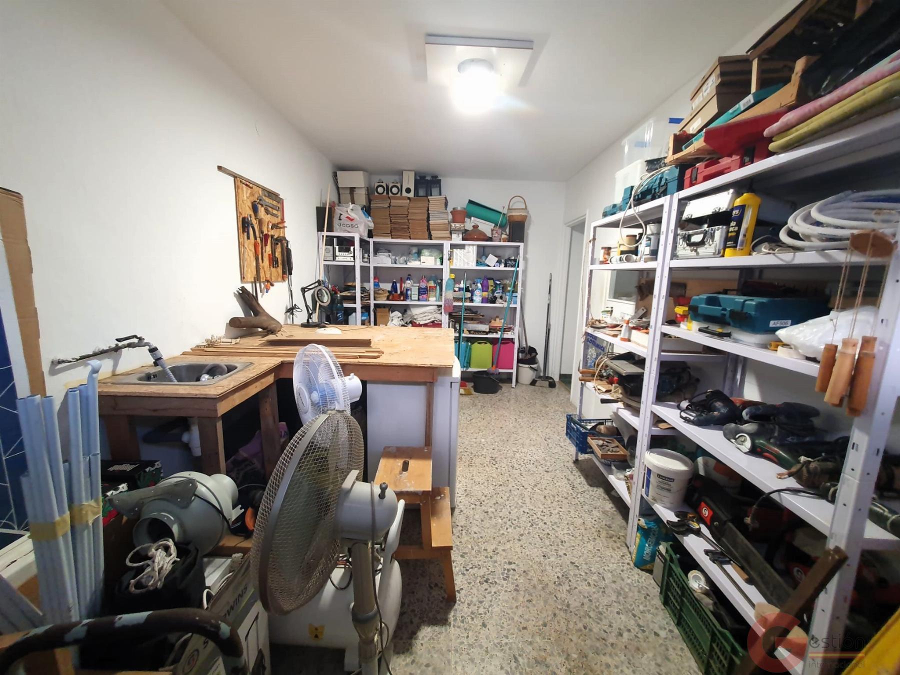 Venta de casa en Vélez de Benaudalla Venta de casa en Vélez de Benaudalla