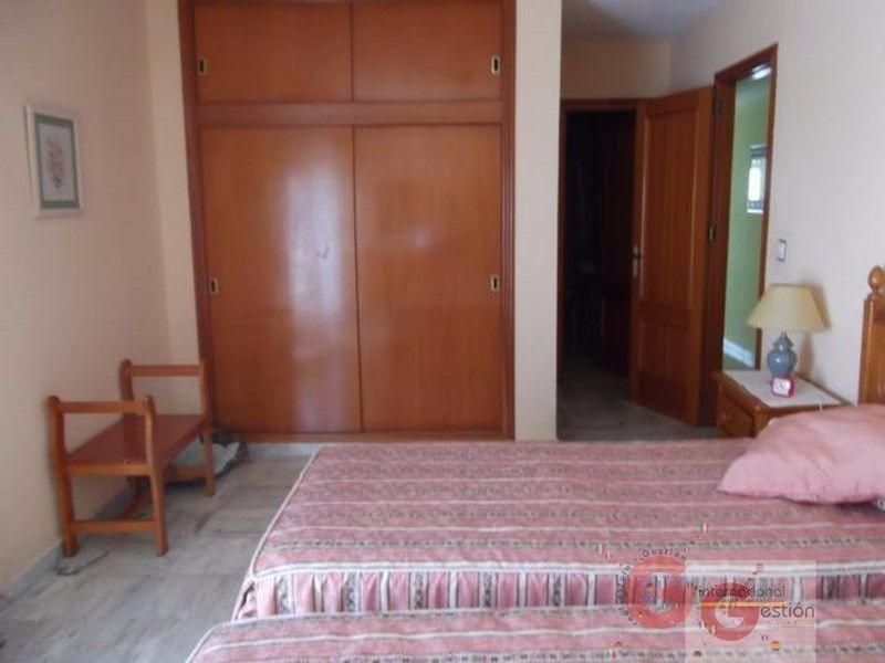 For sale of apartment in Salobreña