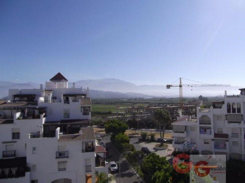 For sale of apartment in Salobreña