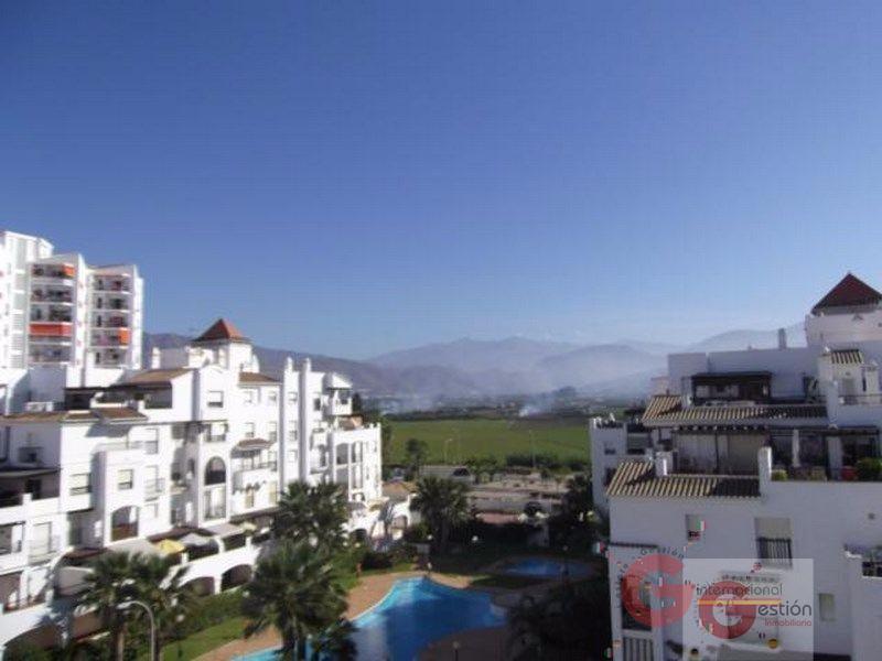 For sale of apartment in Salobreña