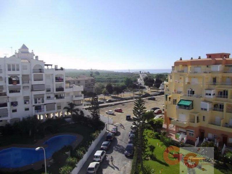 For sale of apartment in Salobreña