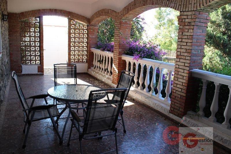 Venta de villa en Almuñécar