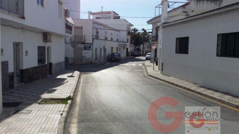 For sale of commercial in Salobreña