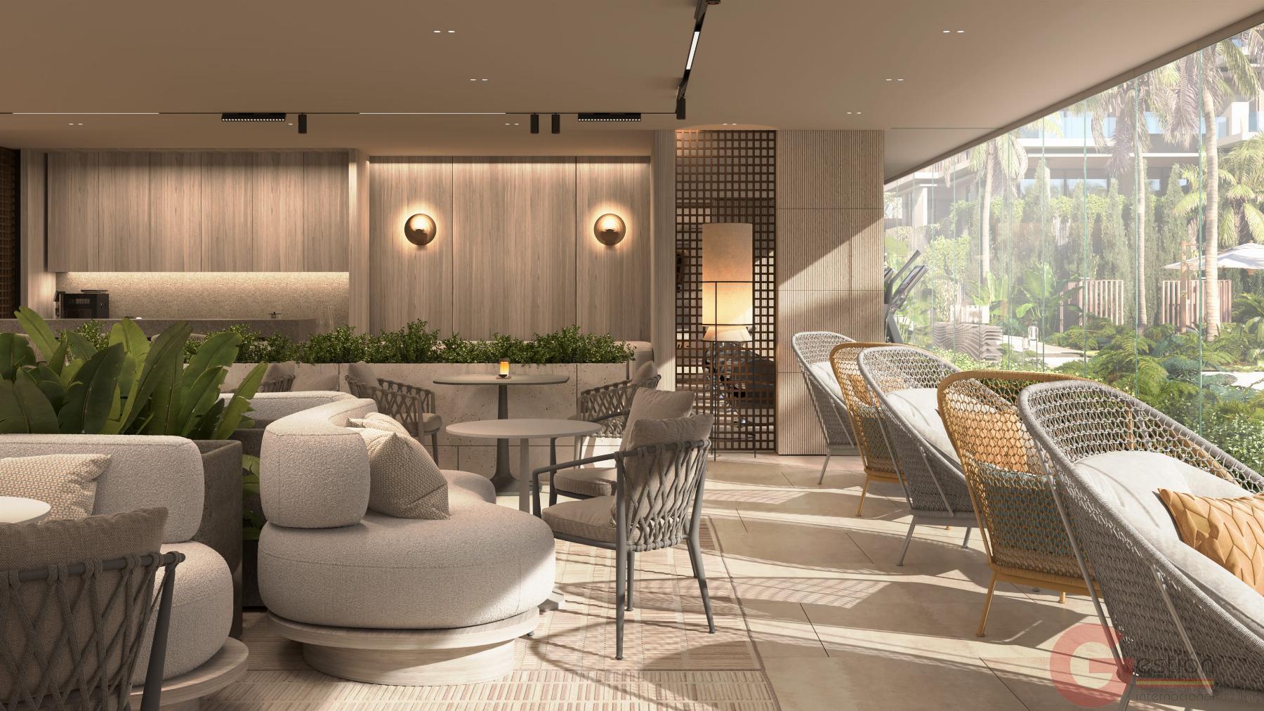 For sale of penthouse in Estepona