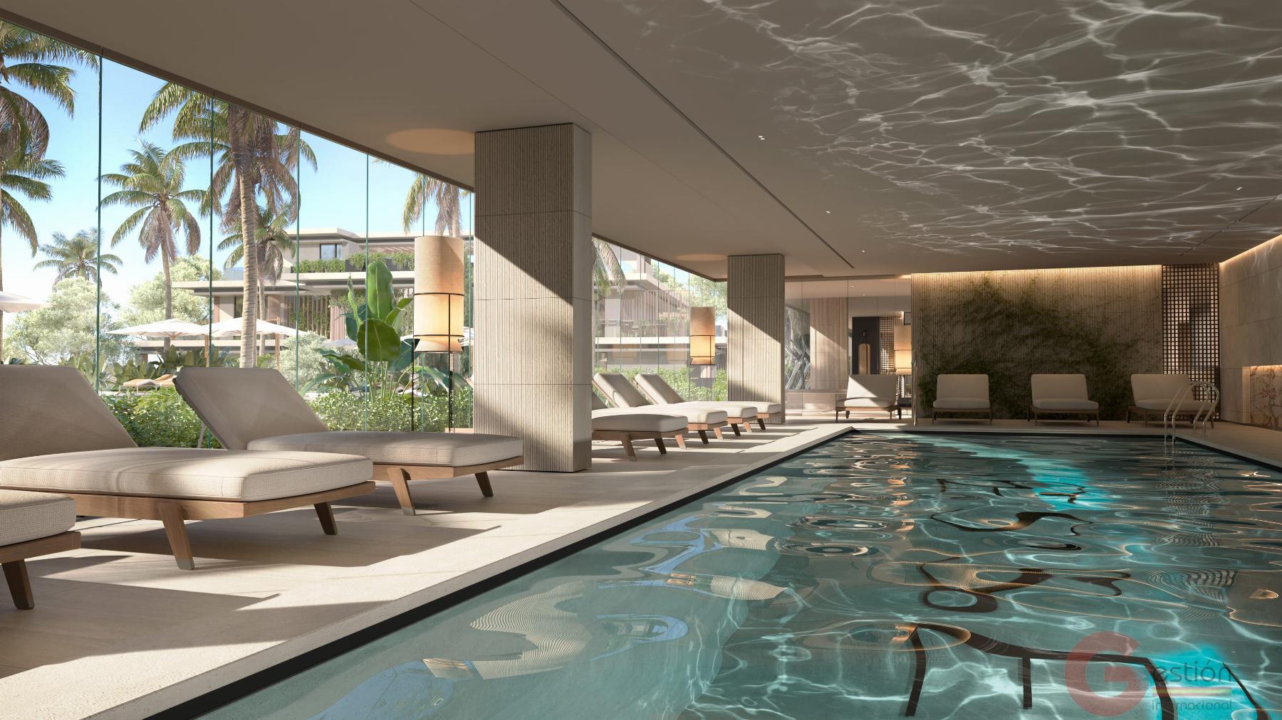 For sale of penthouse in Estepona