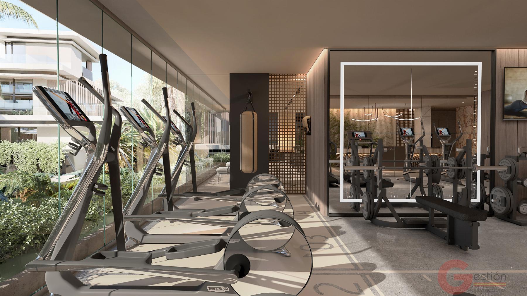 For sale of penthouse in Estepona