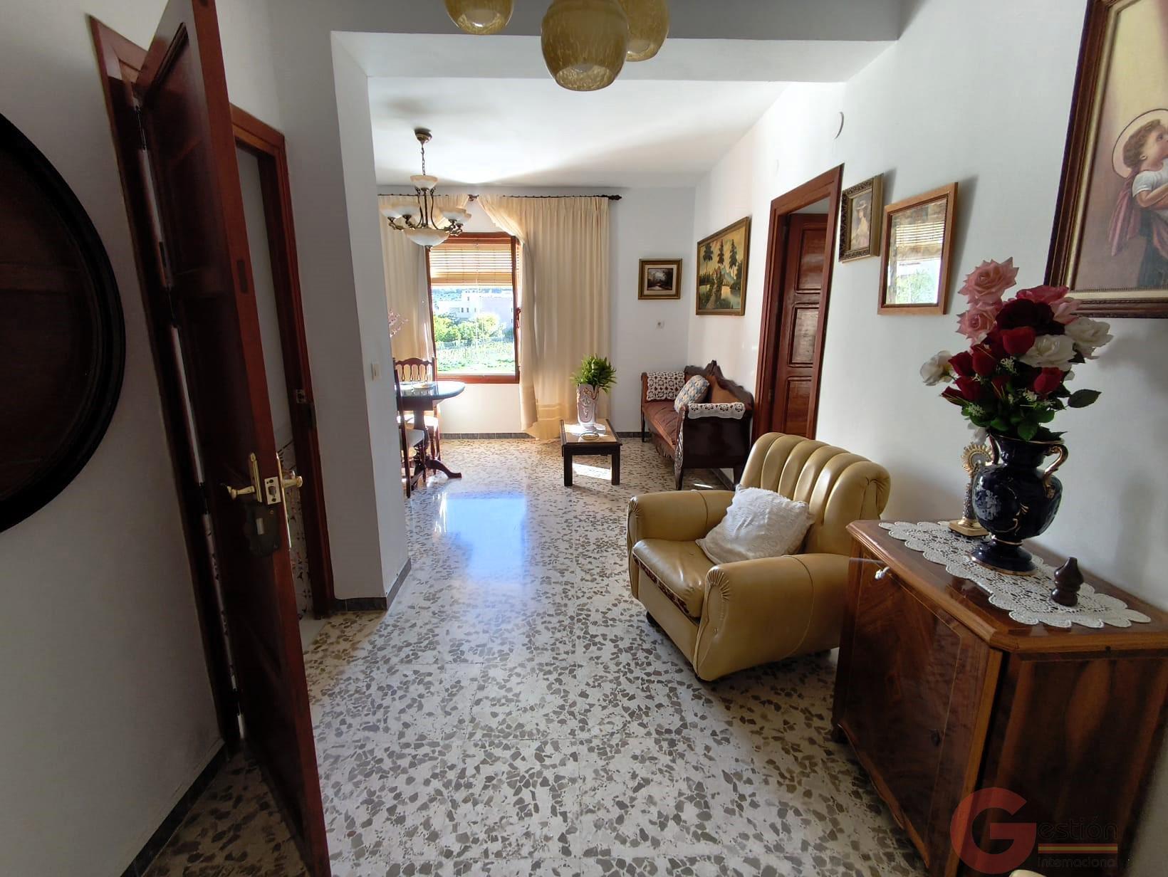 Venta de casa en Vélez de Benaudalla