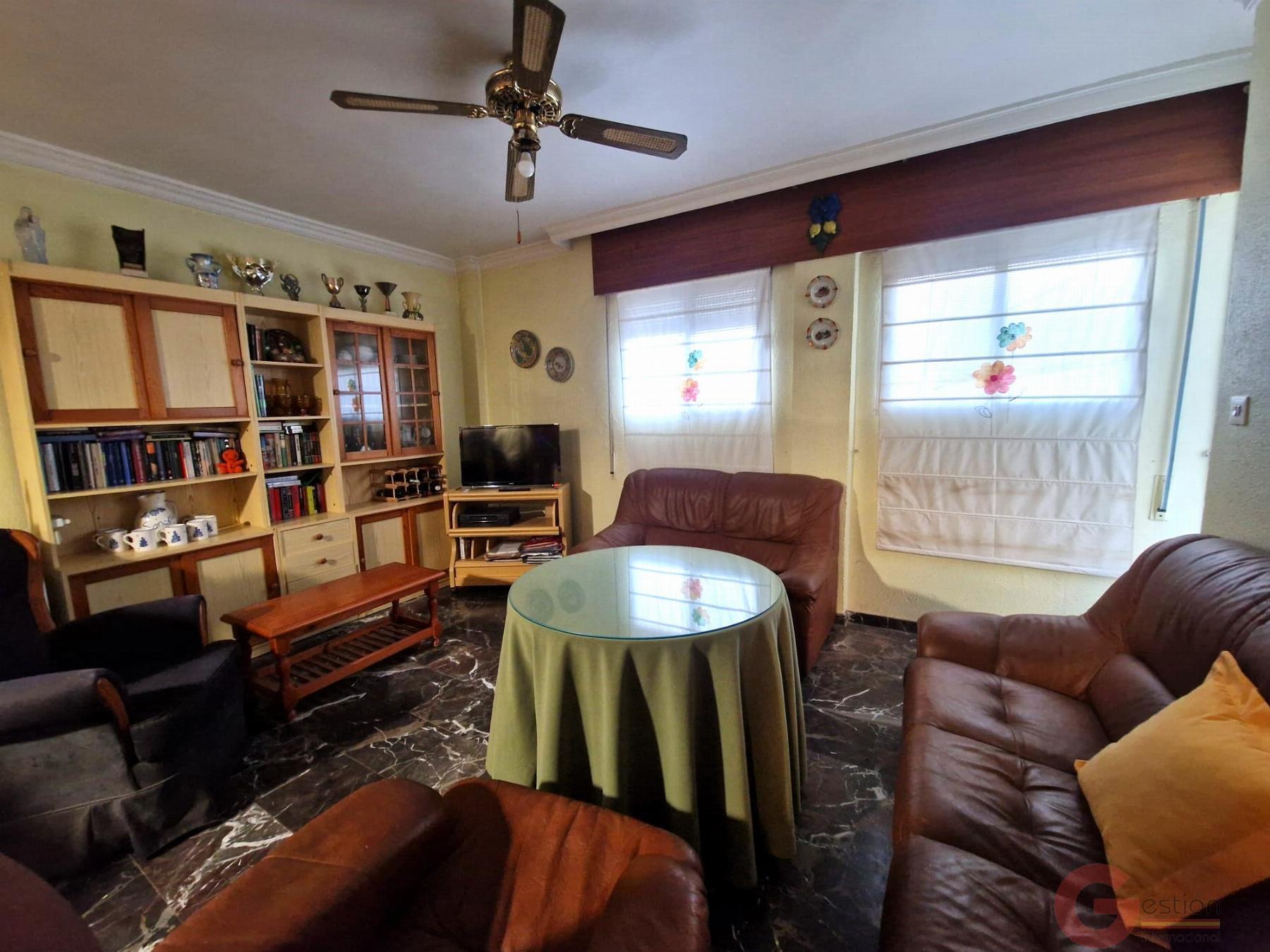 Venta de casa en Motril