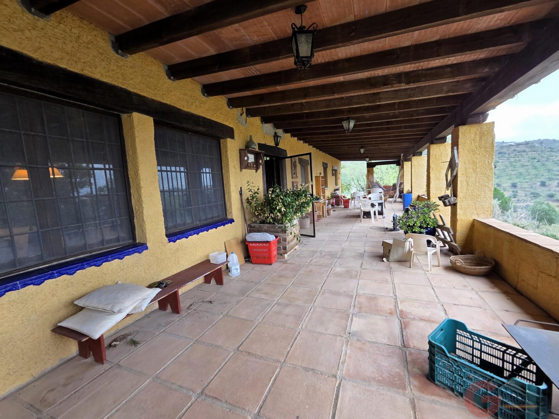 Venta de finca rústica en Vélez de Benaudalla