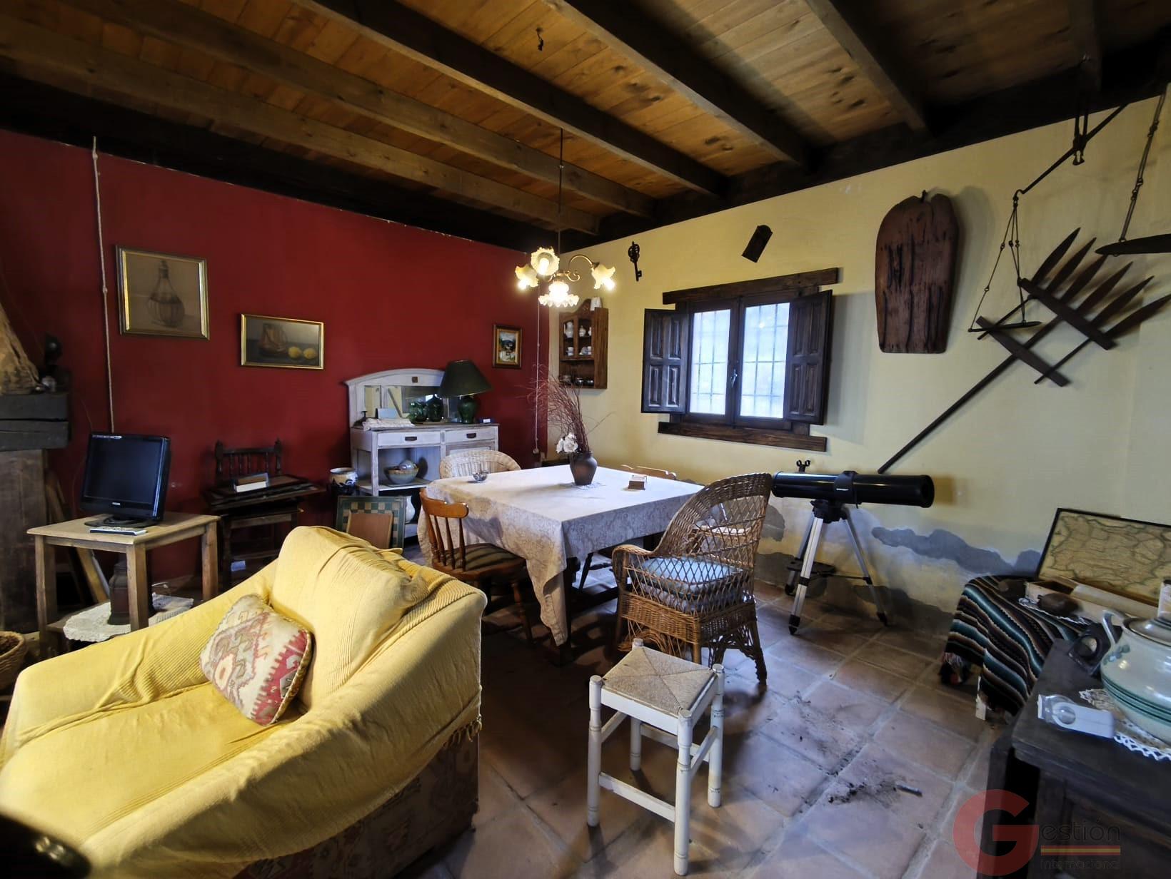 Venta de finca rústica en Vélez de Benaudalla