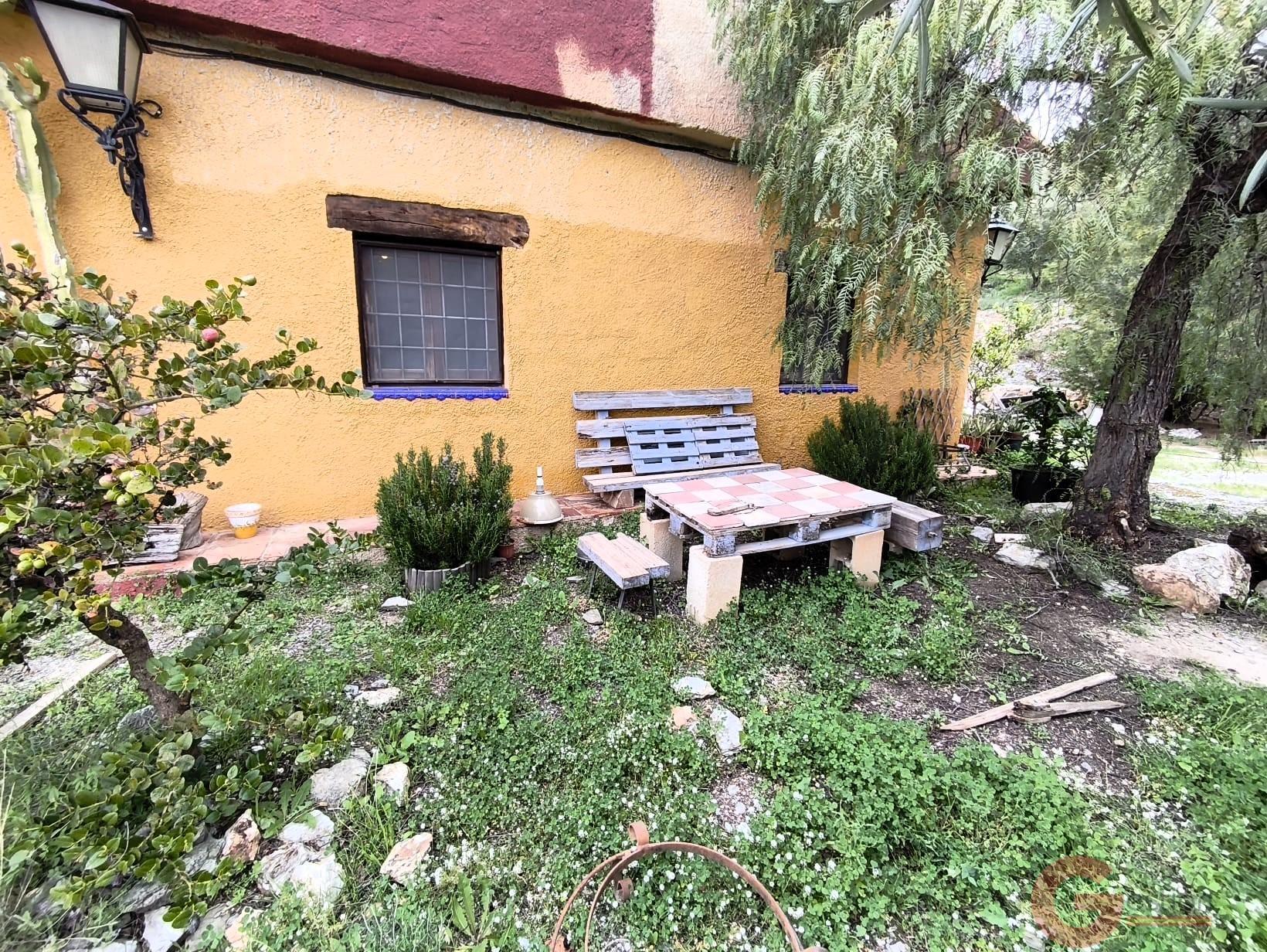 Venta de finca rústica en Vélez de Benaudalla