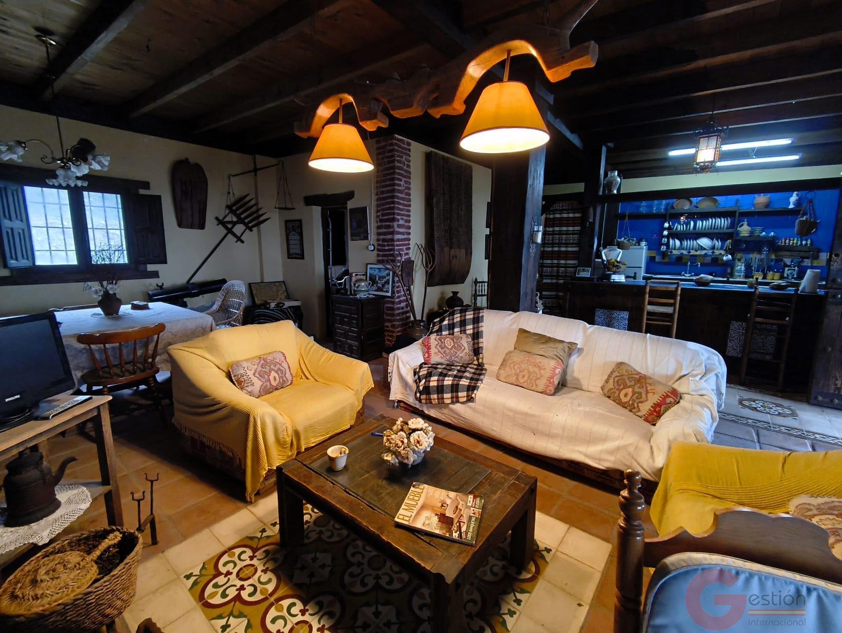 Venta de finca rústica en Vélez de Benaudalla