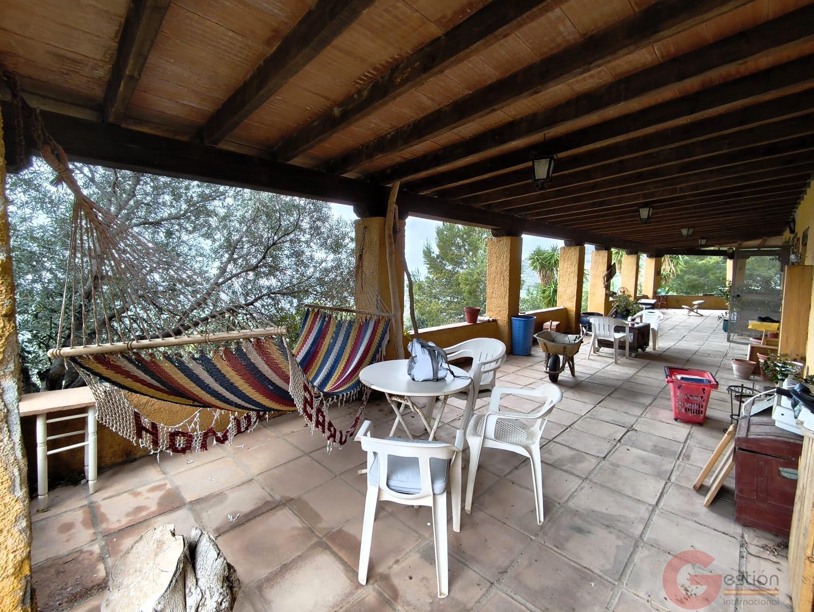 Venta de finca rústica en Vélez de Benaudalla