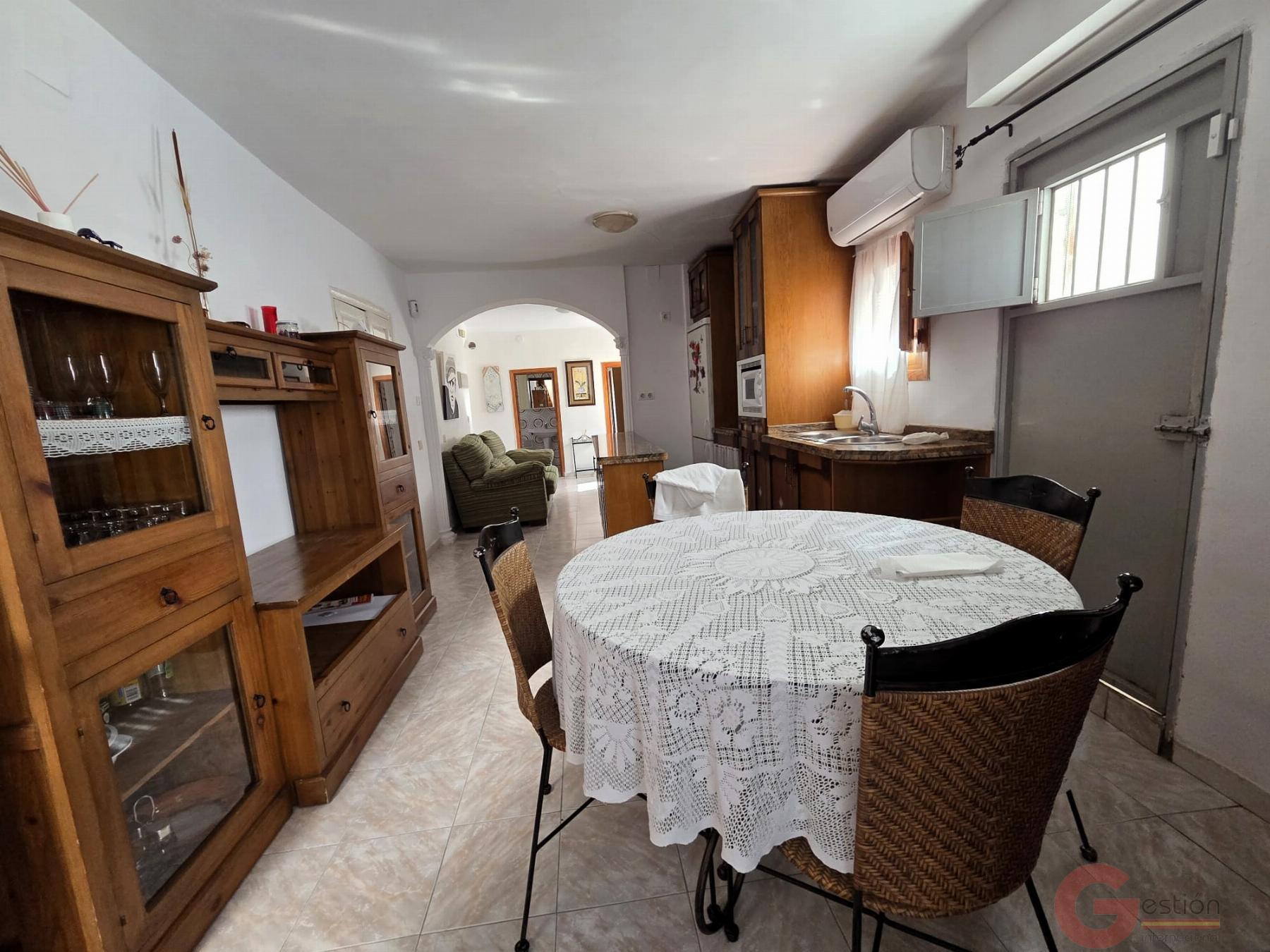 Venta de casa en Torvizcón