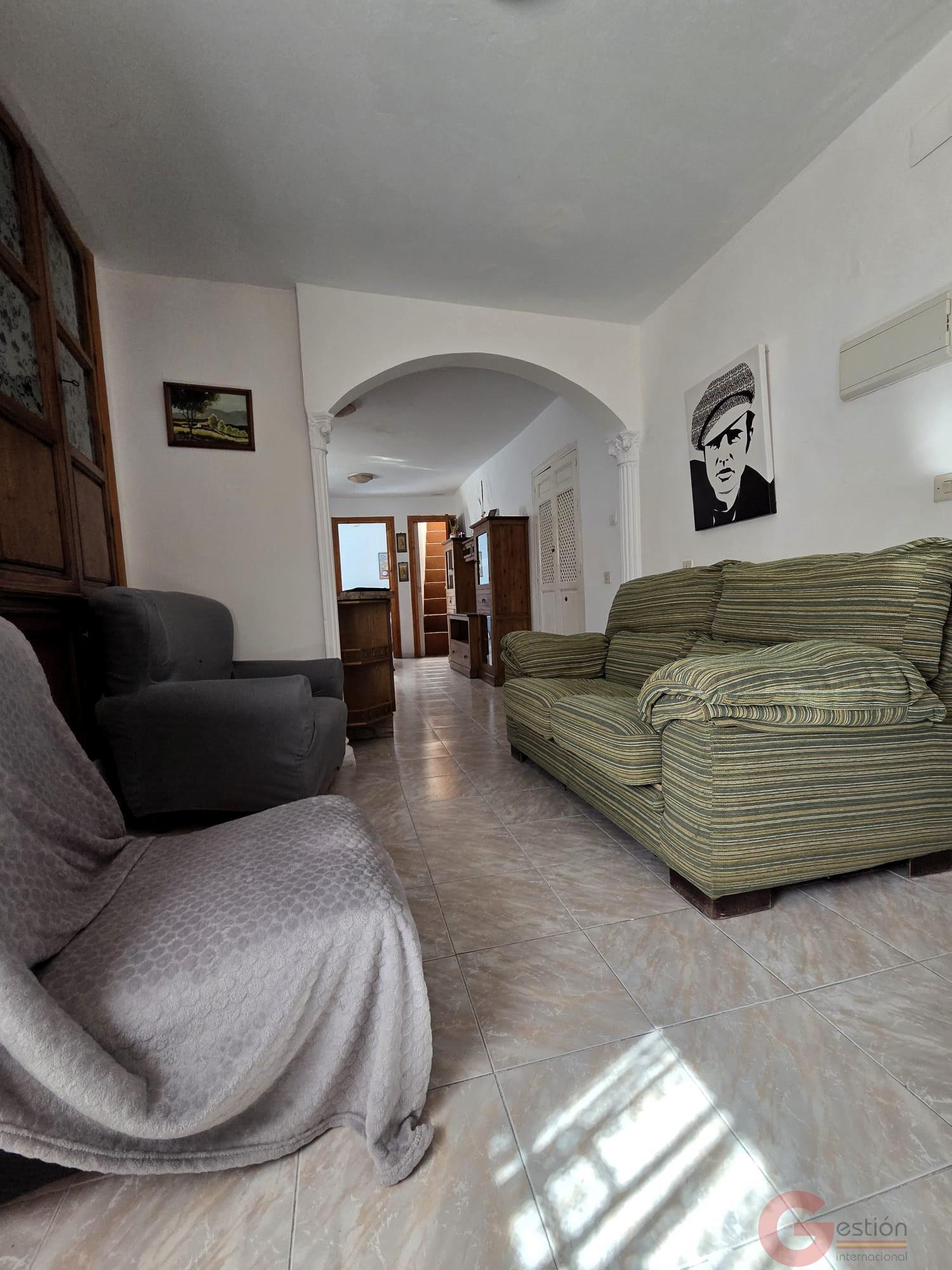 Venta de casa en Torvizcón