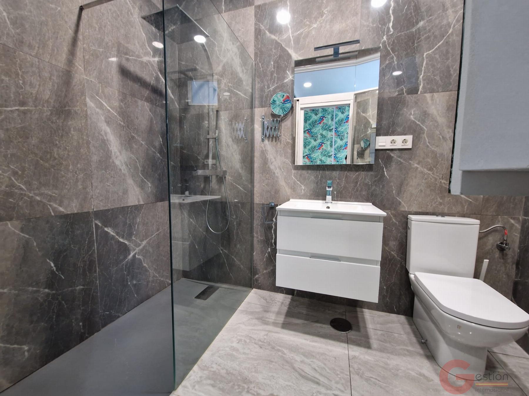 Venta de casa en Salobreña