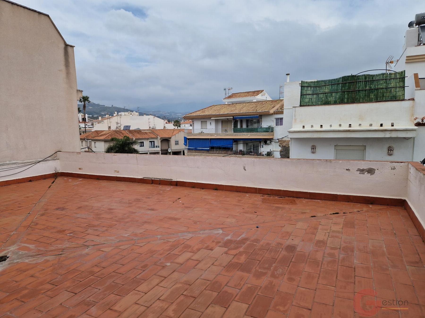 Venta de casa en Salobreña