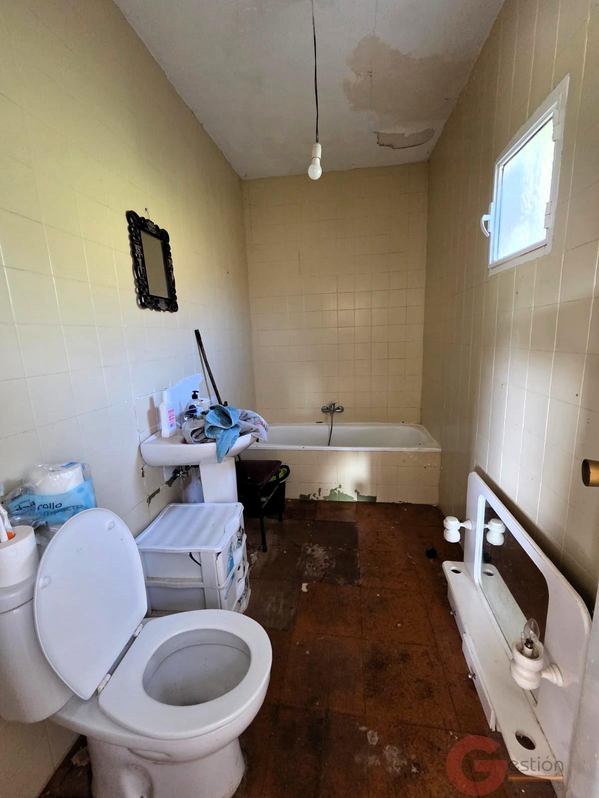 Venta de finca rústica en Torvizcón