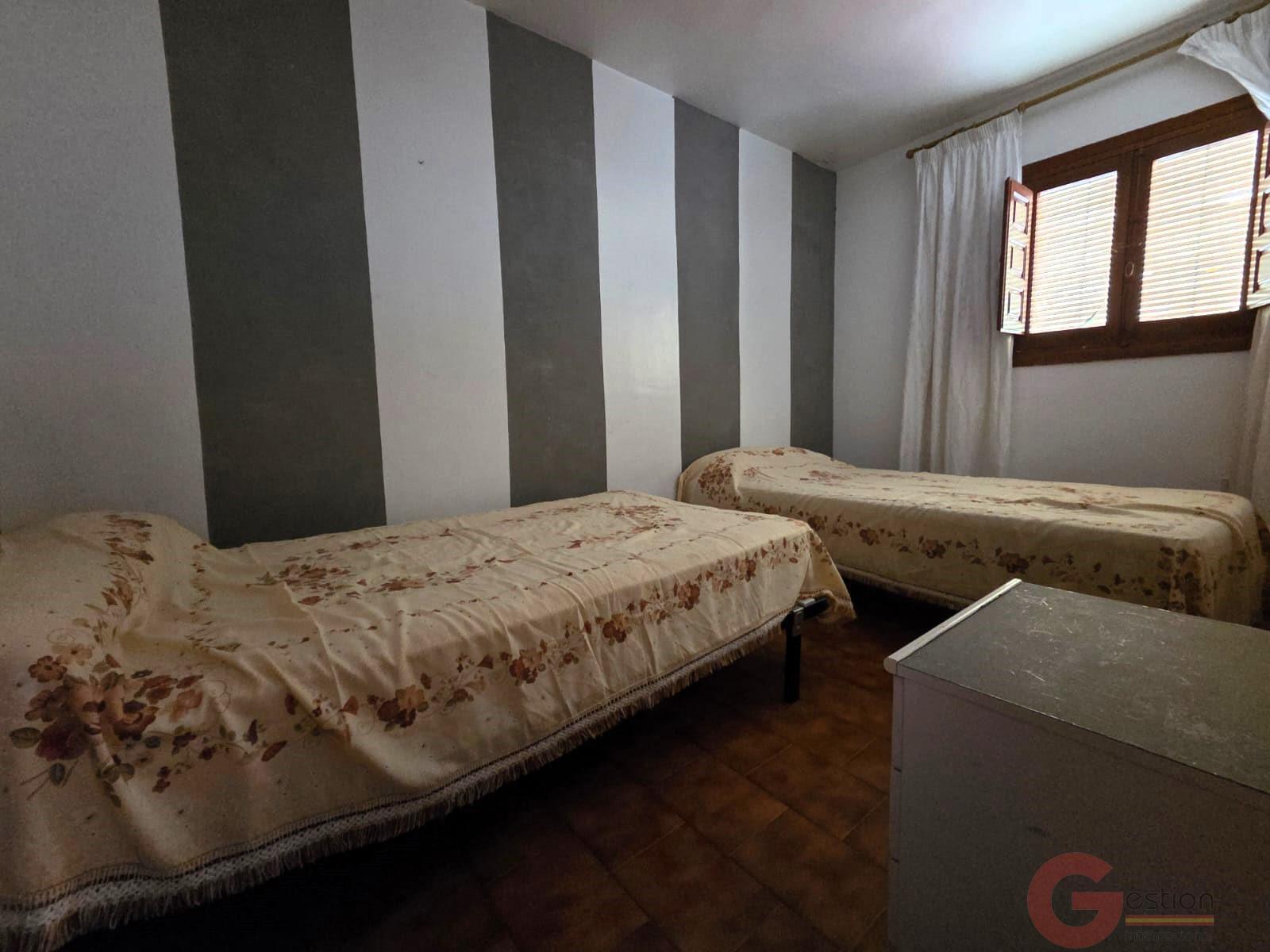 Venta de casa en Torvizcón