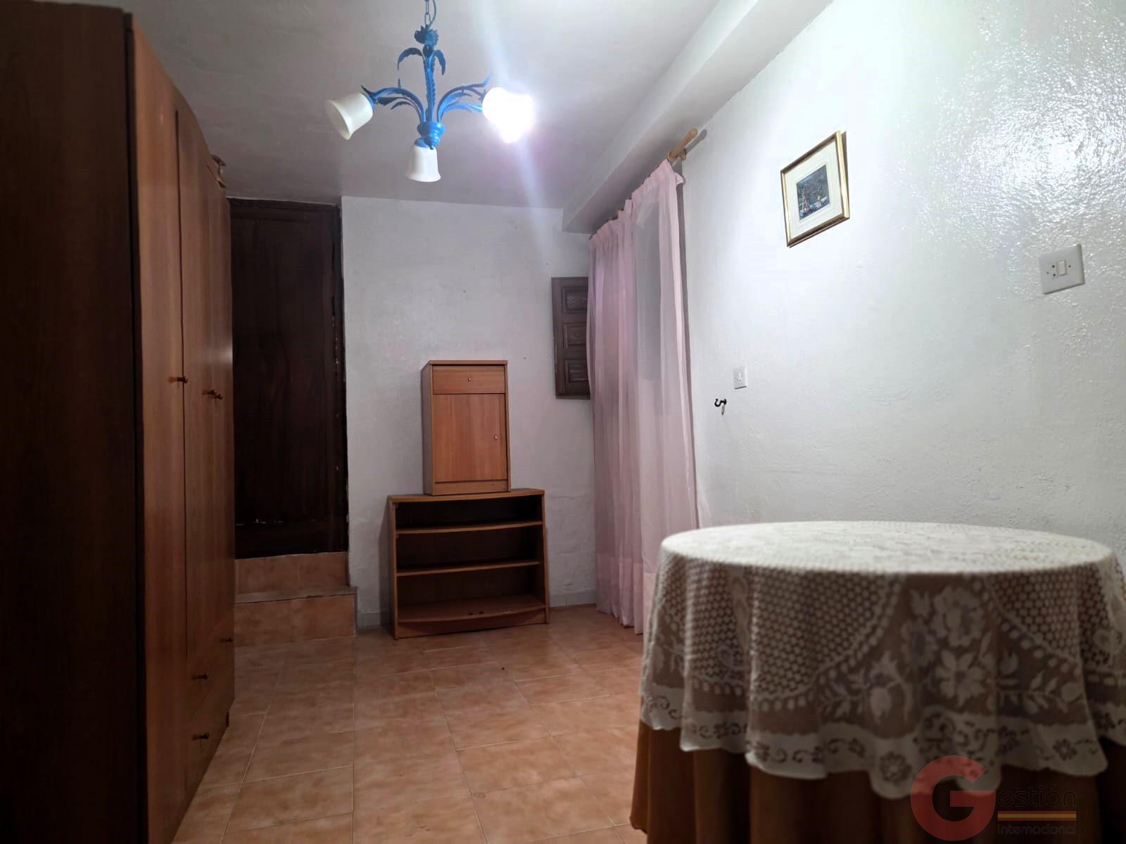Venta de casa en Torvizcón